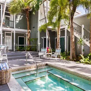 The - Adult Exclusive Herberg Key West